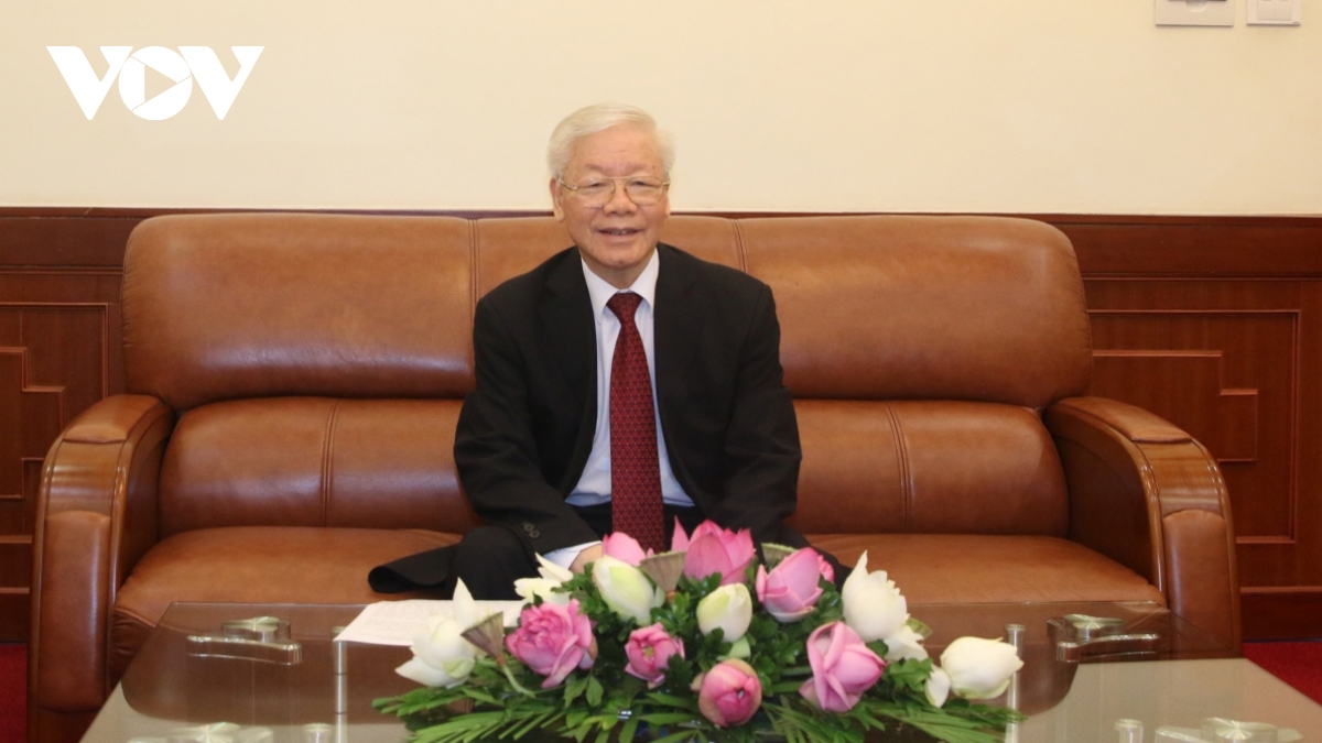 Party chief holds phone talks with CPP President, Cambodian PM